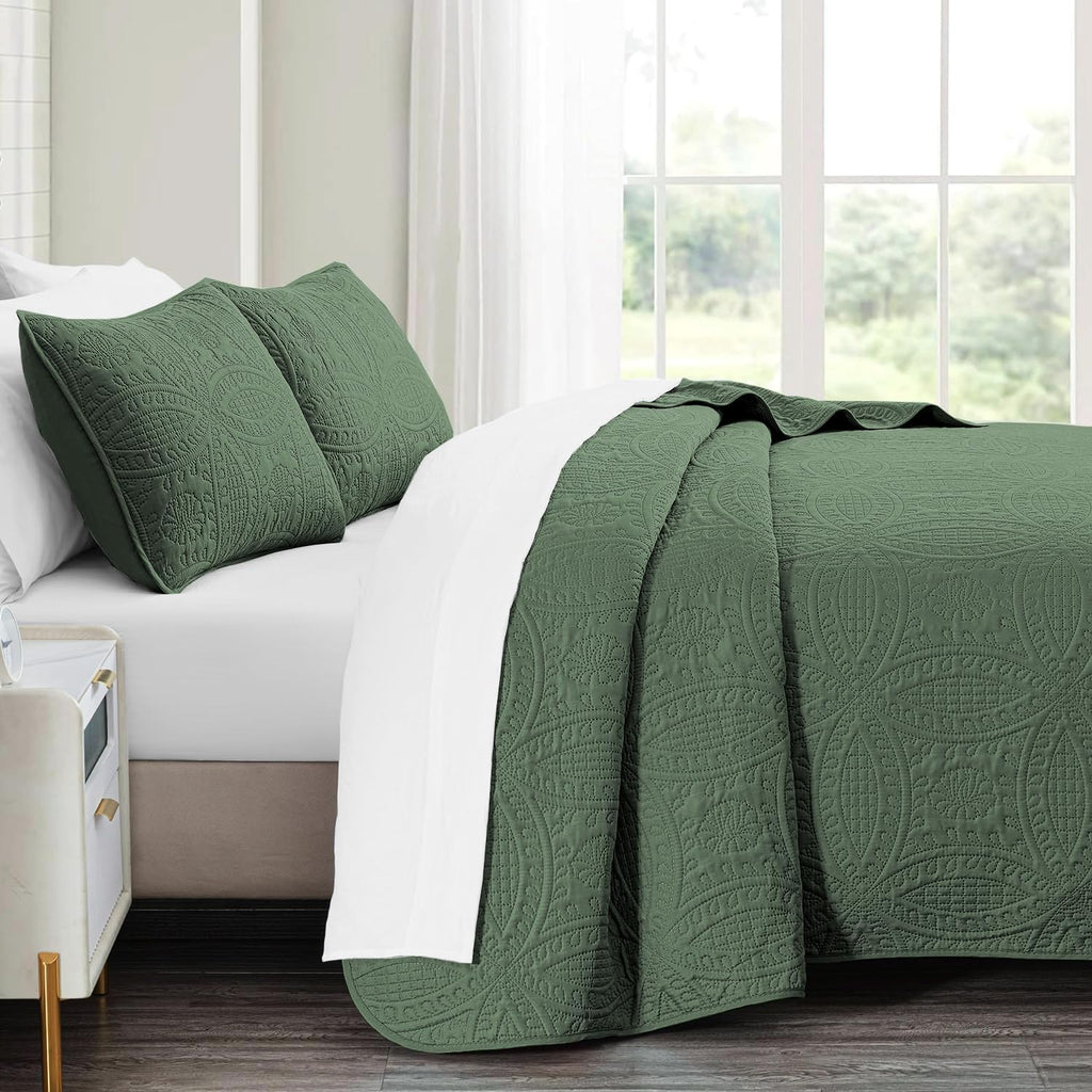 Quilted Bedding Set — Olive Green Ultrasonic Embossed Full/Queen Comforter Set.