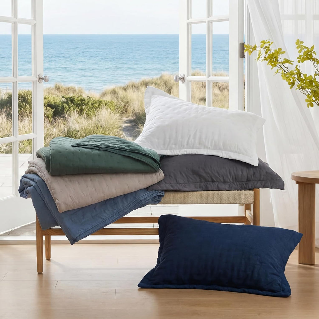 Quilt – Lightweight summer-style Queen-size quilt.