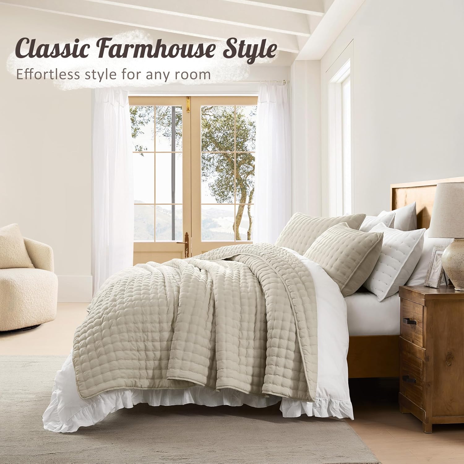 Beige King Size quilted bedding set (includes 2 pillowcases).