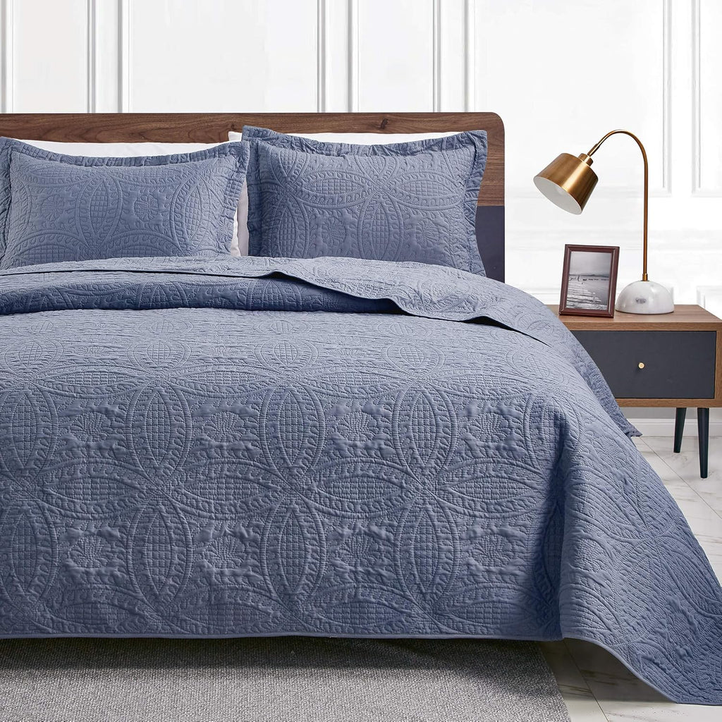 Blue Quilted Blanket (Fits Queen Size Bed) – Soft, Lightweight Summer Throw/Light Quilt